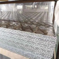China ASTM A240 Anti-Slip Checkered Plate Supplier